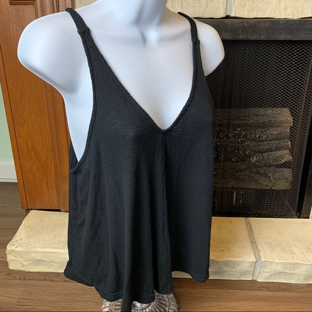 Free People Intimately Black V Neck Tank Sz XS EUC